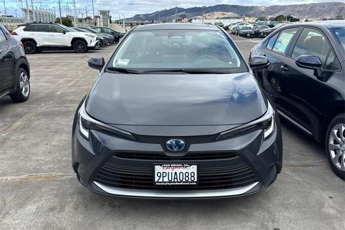 2025 Toyota Corolla Hybrid XLE