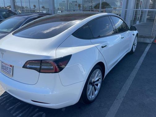 2021 Tesla Model 3 Standard Range Plus