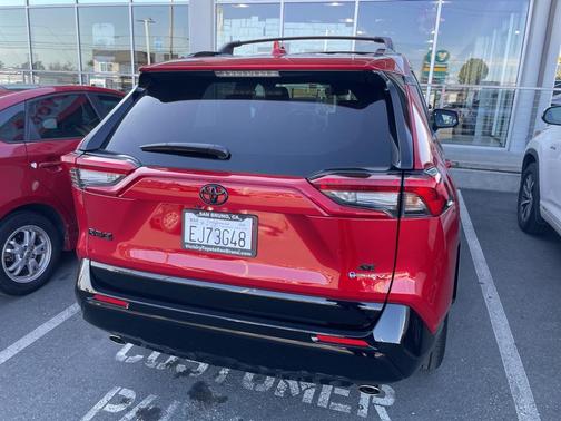 2025 Toyota RAV4 Hybrid SE