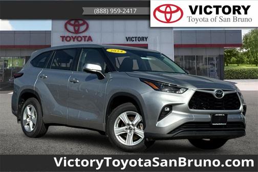 2024 Toyota Highlander LE