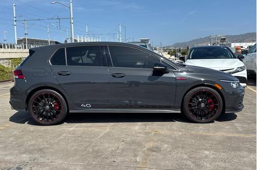 2023 Volkswagen Golf GTI 2.0T S DSG
