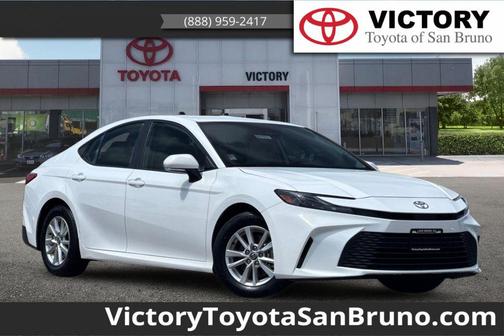 Ice Cap 2025 Toyota Camry LE