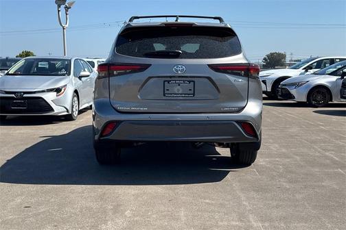 2025 Toyota Highlander Hybrid Limited