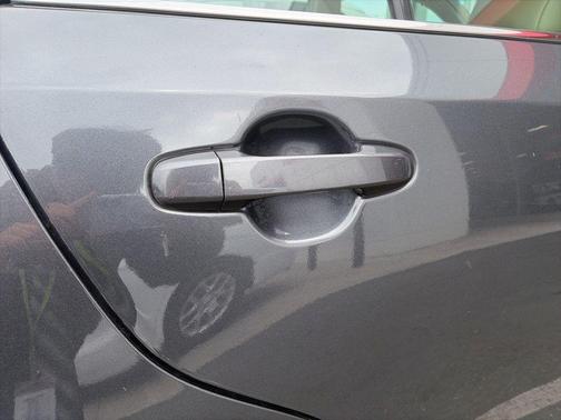 Magnetic Gray Metallic 2012 Toyota Camry XLE
