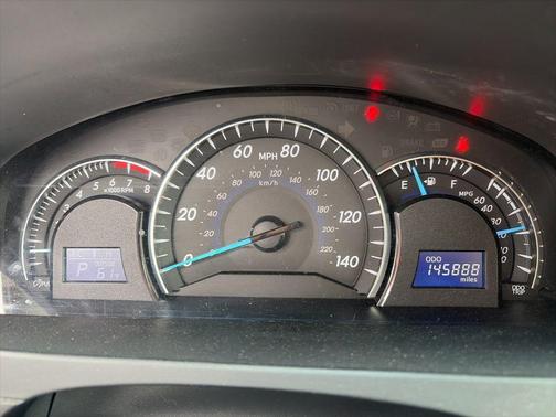 Magnetic Gray Metallic 2012 Toyota Camry XLE