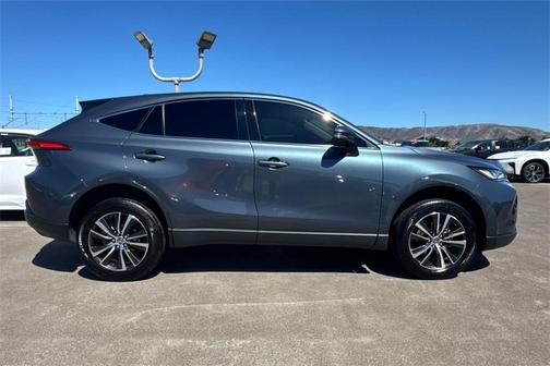 2024 Toyota Venza LE
