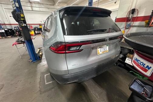 2025 Toyota Grand Highlander XLE