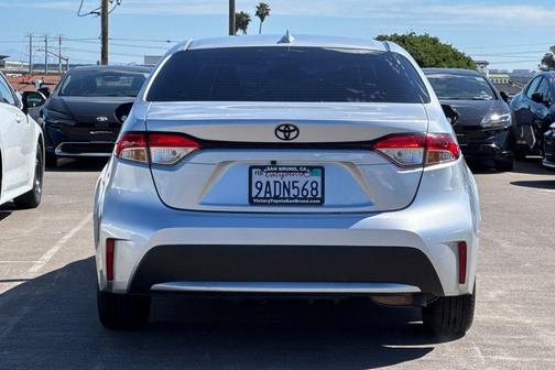 Classic Silver Metallic 2022 Toyota Corolla LE