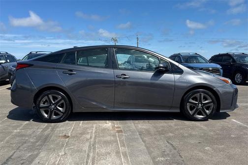 2019 Toyota Prius XLE