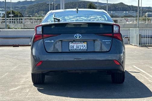 2019 Toyota Prius XLE