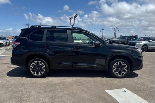 2025 Subaru Forester Premium