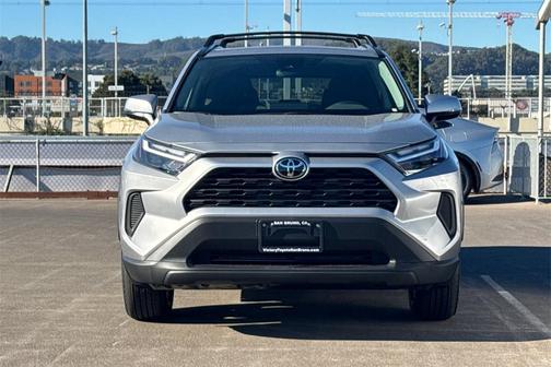 2025 Toyota RAV4 Hybrid XLE