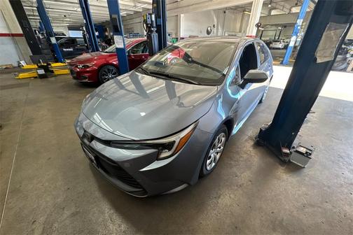 2025 Toyota Corolla Hybrid LE