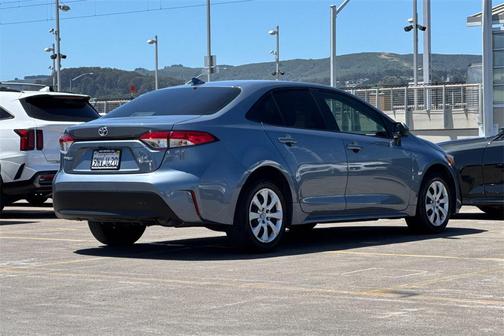 2025 Toyota Corolla Hybrid LE