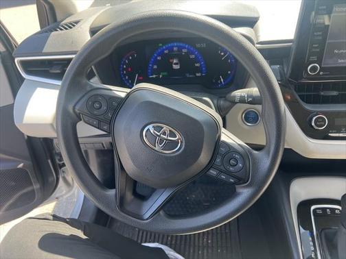 2022 Toyota Corolla Hybrid LE