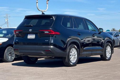 2025 Toyota Grand Highlander XLE