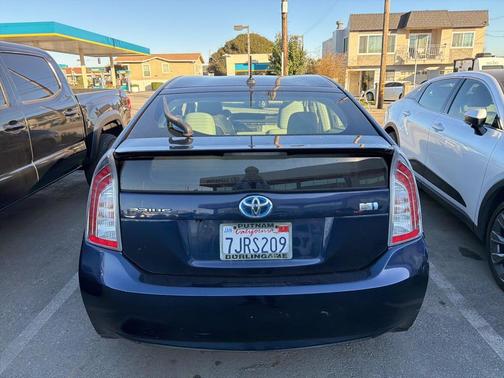 2015 Toyota Prius Three