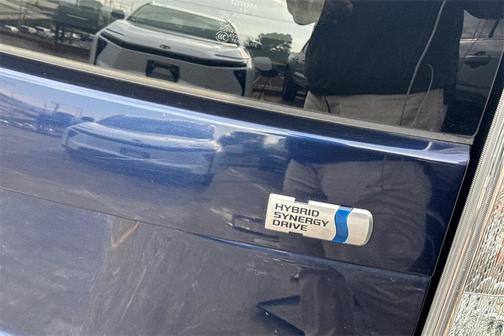 2015 Toyota Prius Three