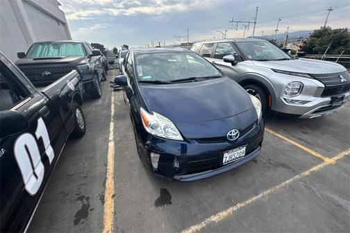 2015 Toyota Prius Three