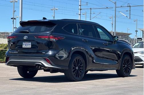 2024 Toyota Highlander XSE
