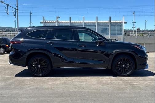 2024 Toyota Highlander XSE