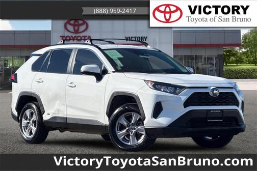 2022 Toyota RAV4 Hybrid LE