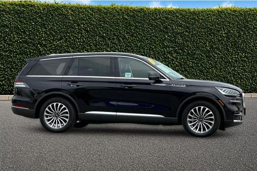 INFINITE BLACK MET CC 2024 Lincoln Aviator Reserve