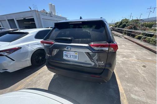 2024 Toyota RAV4 Hybrid XLE
