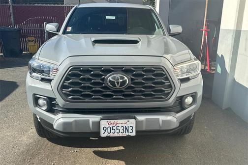 2020 Toyota Tacoma TRD Sport