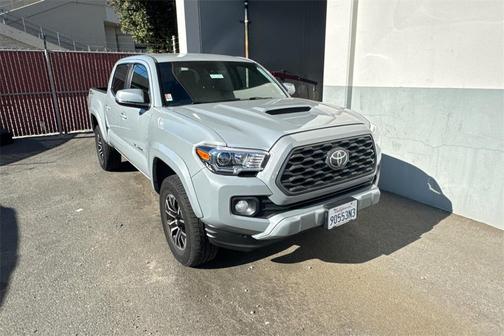 2020 Toyota Tacoma TRD Sport