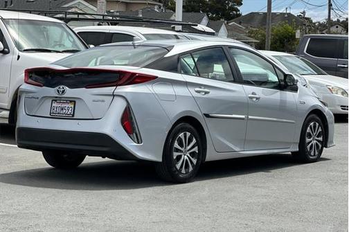 2022 Toyota Prius Prime Limited