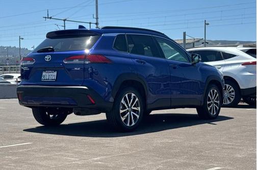 2023 Toyota Corolla Cross XLE