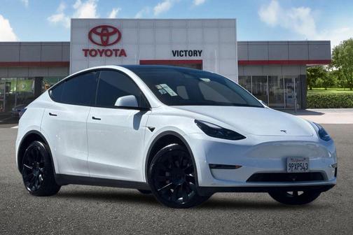 2025 Tesla Model Y Long Range Dual Motor All-Wheel Drive
