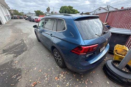 2019 Volkswagen Tiguan 2.0T SE
