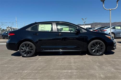 2026 Toyota Corolla Hybrid SE