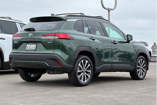 2022 Toyota Corolla Cross XLE