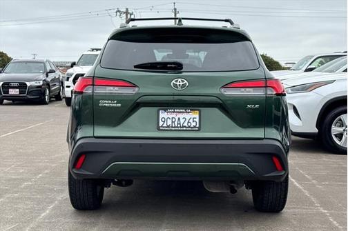 2022 Toyota Corolla Cross XLE