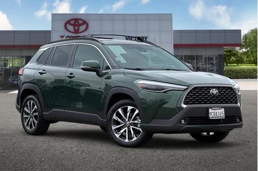 2022 Toyota Corolla Cross XLE