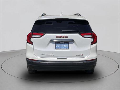 2022 GMC Terrain AWD AT4