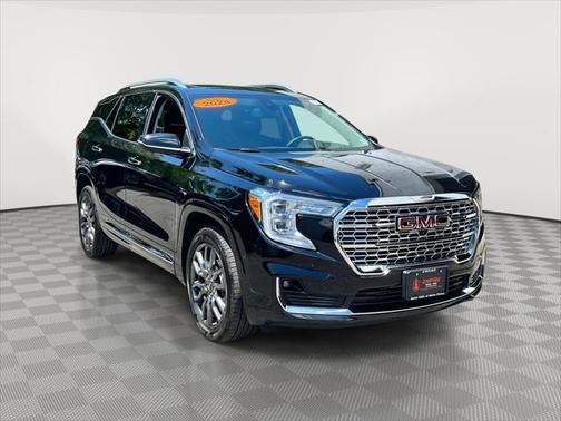 2024 GMC Terrain Denali