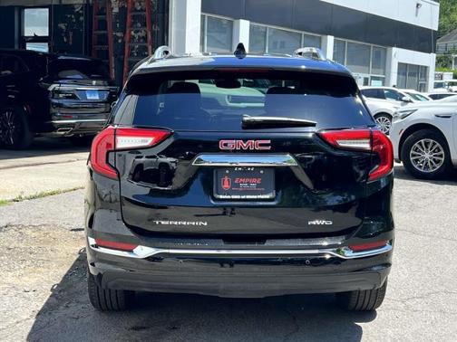 2024 GMC Terrain Denali