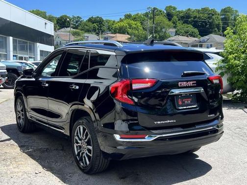 2024 GMC Terrain Denali