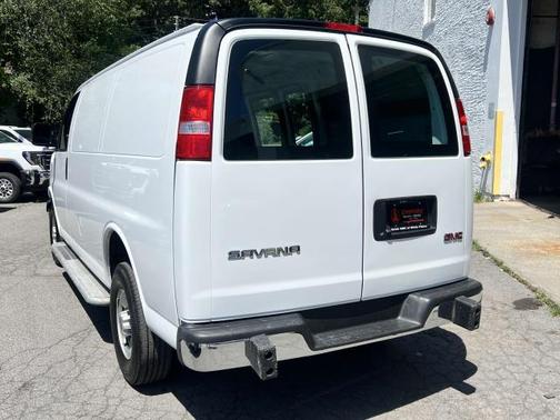 2023 GMC Savana 2500 Work Van