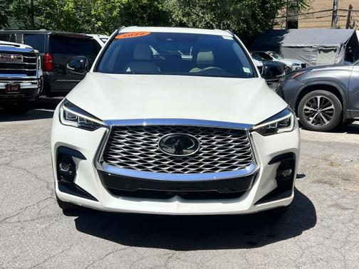 2022 INFINITI QX55 ESSENTIAL