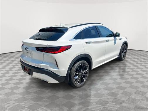2022 INFINITI QX55 ESSENTIAL