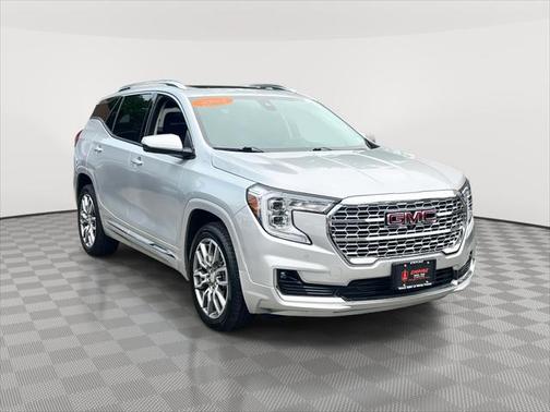 2022 GMC Terrain Denali