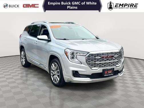 2022 GMC Terrain Denali