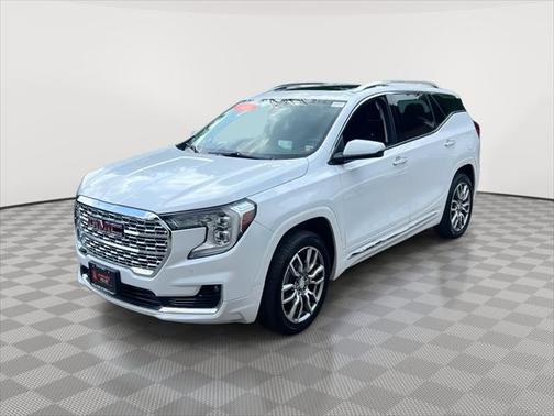 2023 GMC Terrain Denali