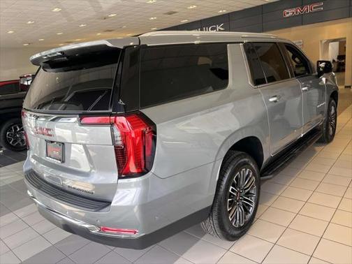 2025 GMC Yukon XL 4WD Elevation