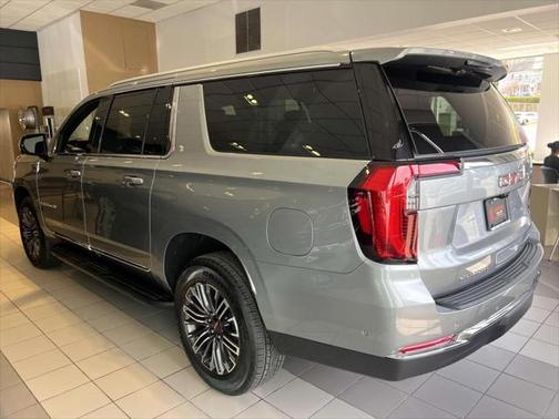 2025 GMC Yukon XL 4WD Elevation